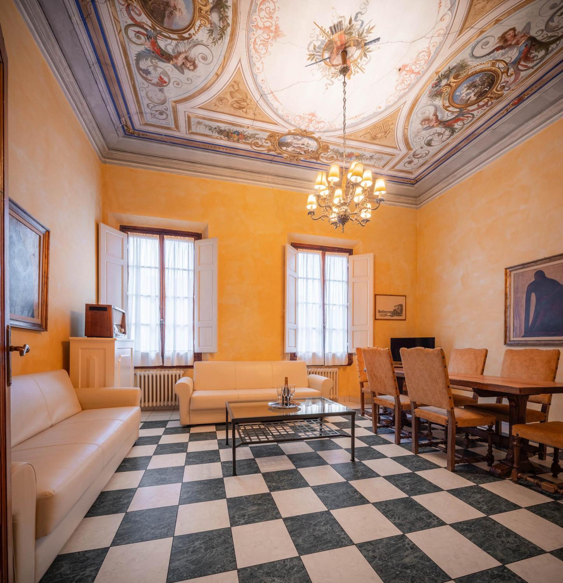 Gasthof Novella House