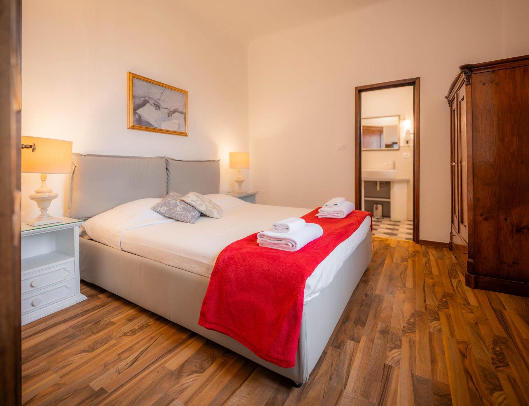 Gasthof Novella House 2*